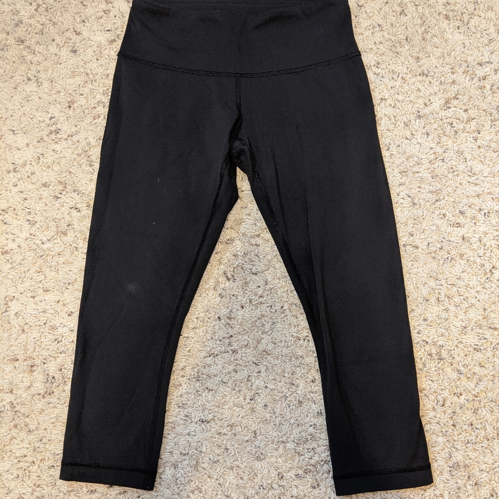 Lululemon Athletic - Crop Leggings